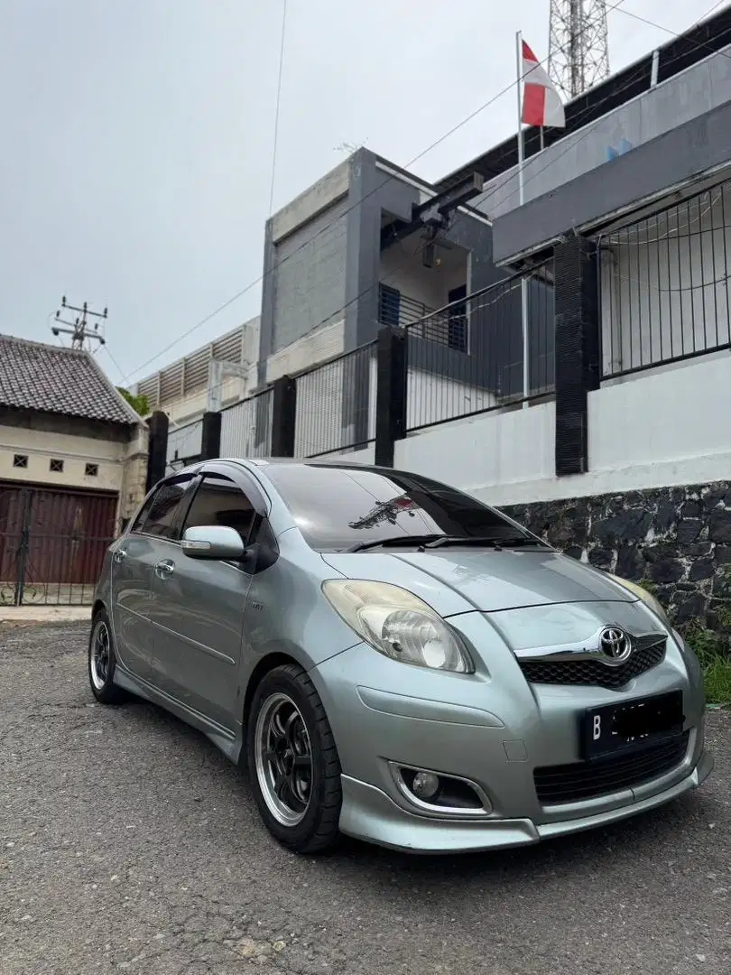 Yaris s 2011 manual