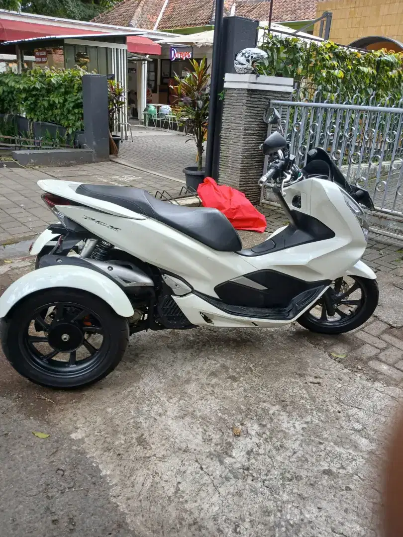 Jual  pcx thn 2020, roda 3 differential ada gigi mundur