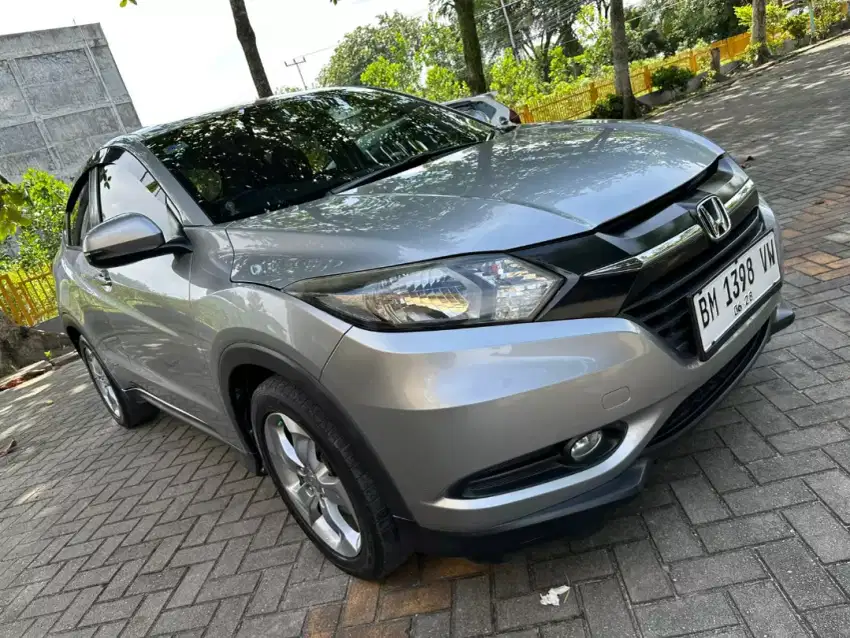 HRV E CVT 2018 km 30 rb