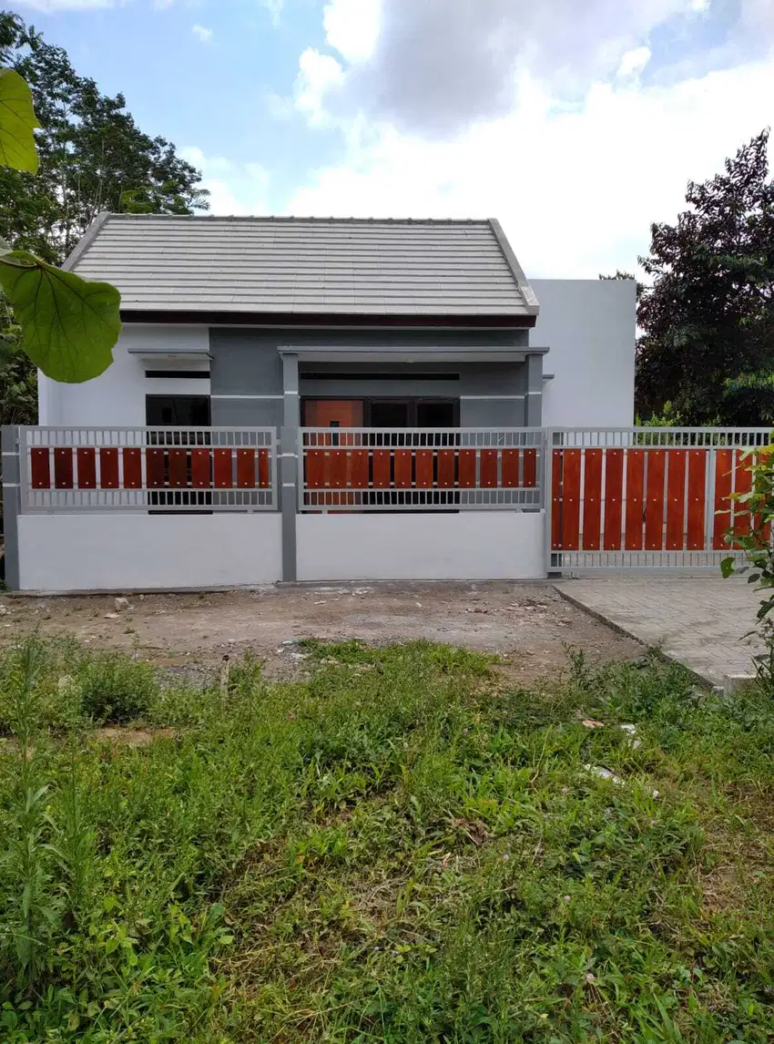 DIJUAL RUMAH TLOGOWARU