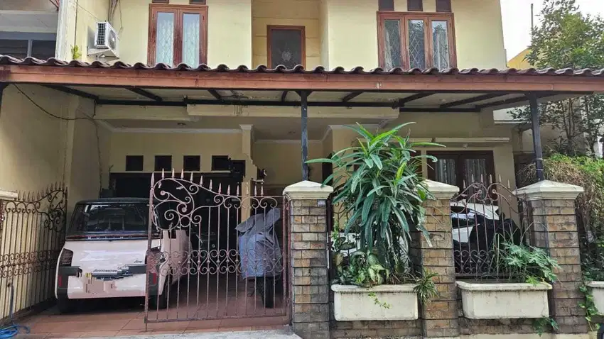 Dijual Rumah Bergaya Modern dan Cantik di Pejompongan Tanah Abang