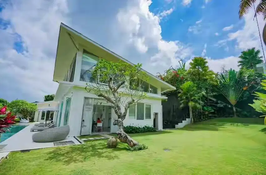 for sale luxury villa with river view ubud bali