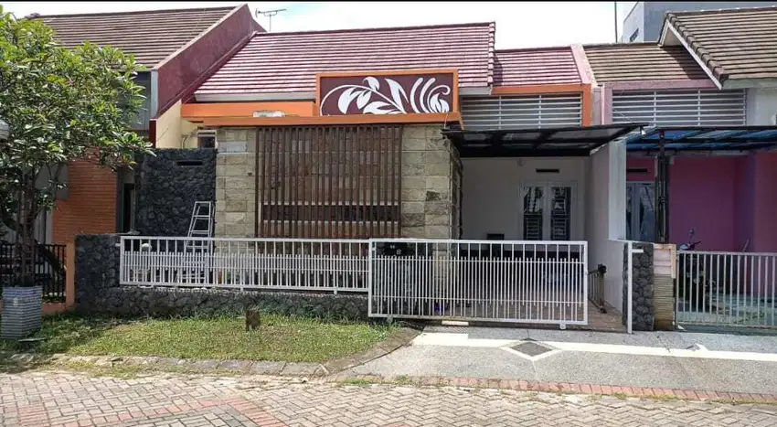 Rumah dijual di Permata Jingga Malang Lt117 3KT kawasan SUHAT UB