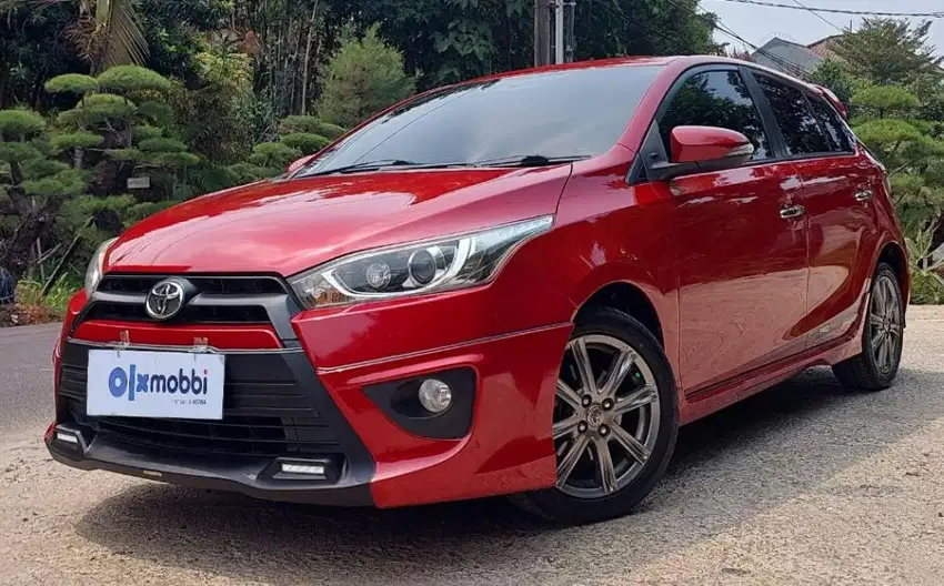 Terbaik TDP 7,JT Toyota Yaris 1.5 S Bensin-AT Merah 2015