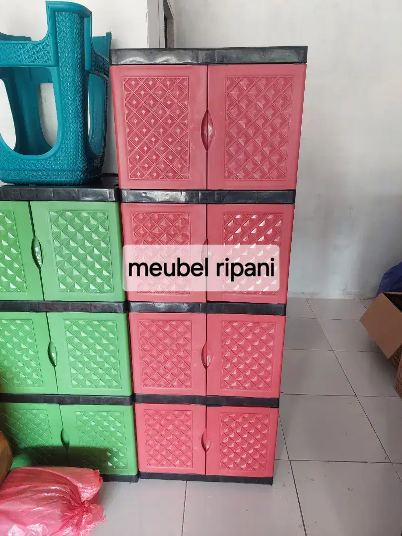 Lemari plastik 4susun rak warna merah