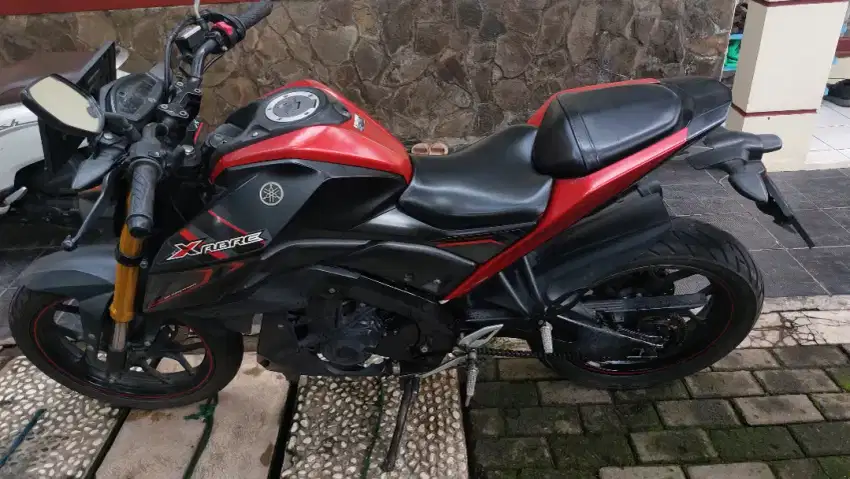 Jual Yamaha Xabre 2016