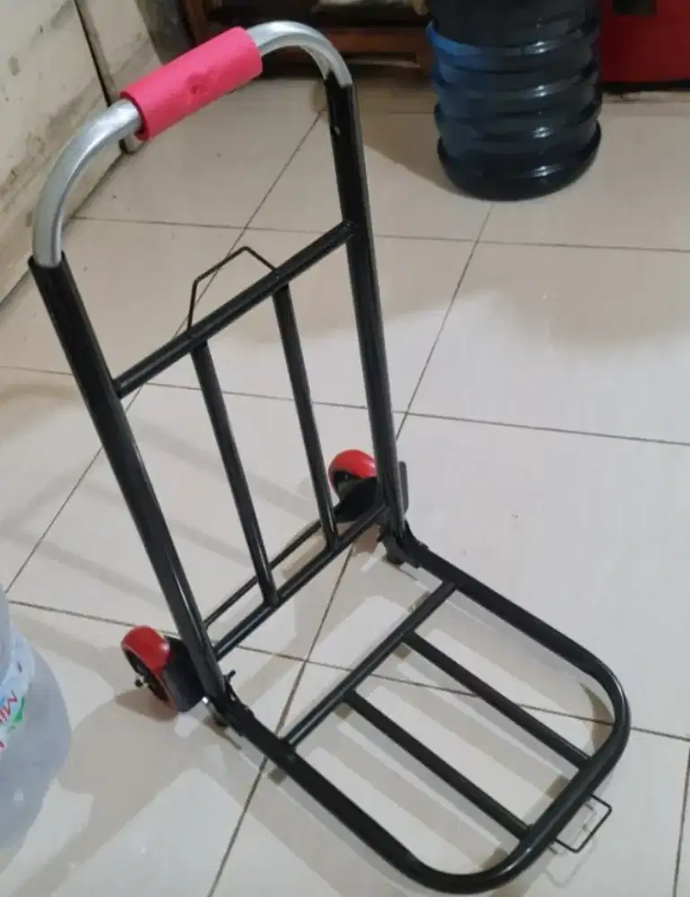 Troli lipat serbaguna