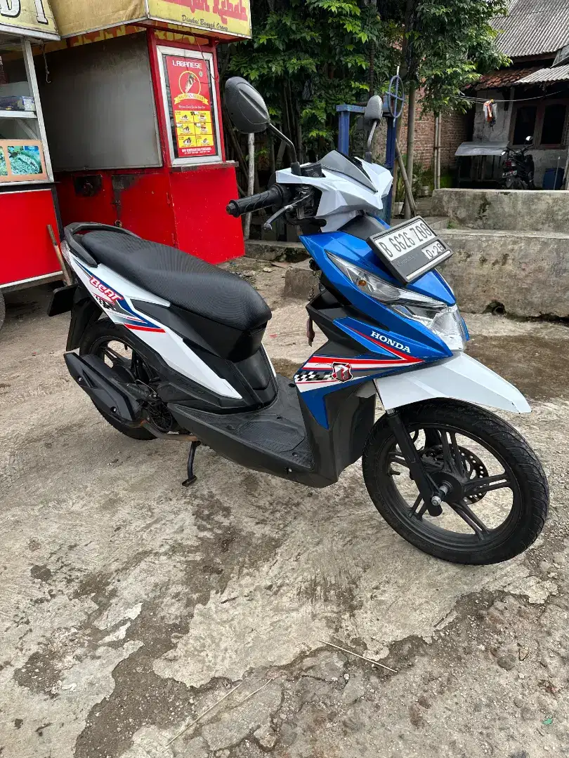 Honda Beat 2018 Gres pajak pajng B Depok!