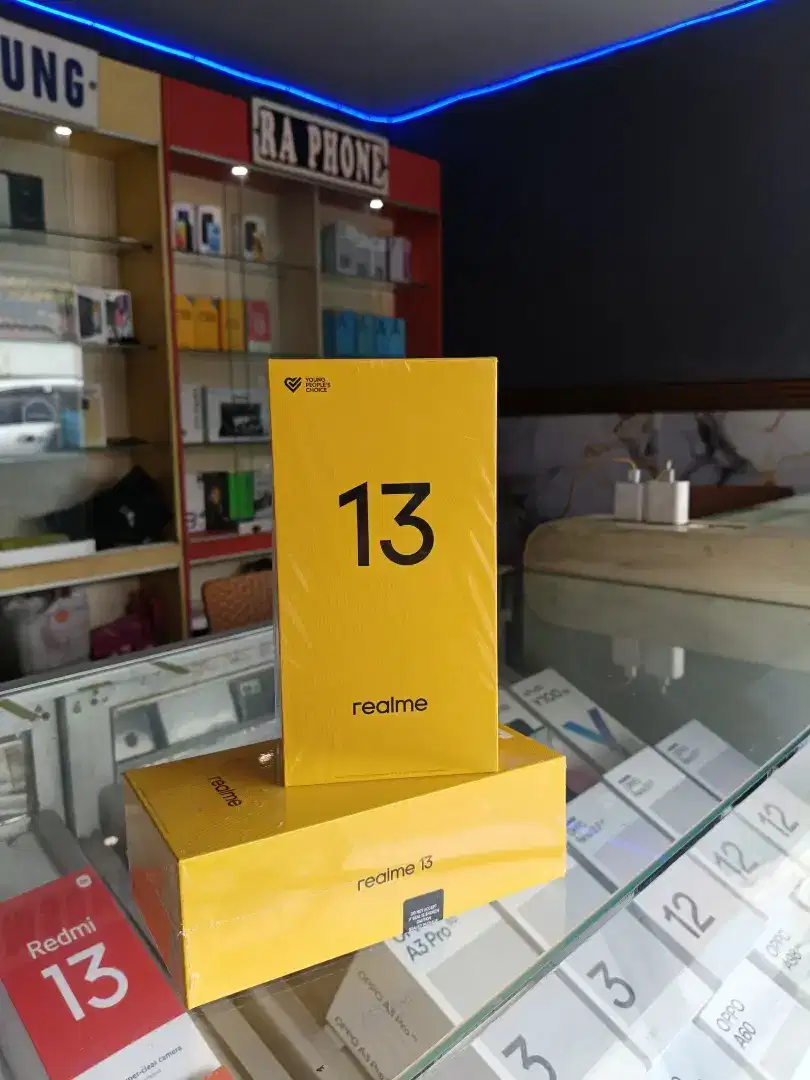 Realme 13 8/256gb baru (bisa tt)