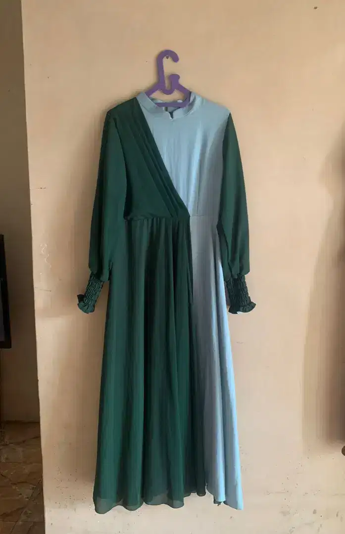 Baju muslim wanita