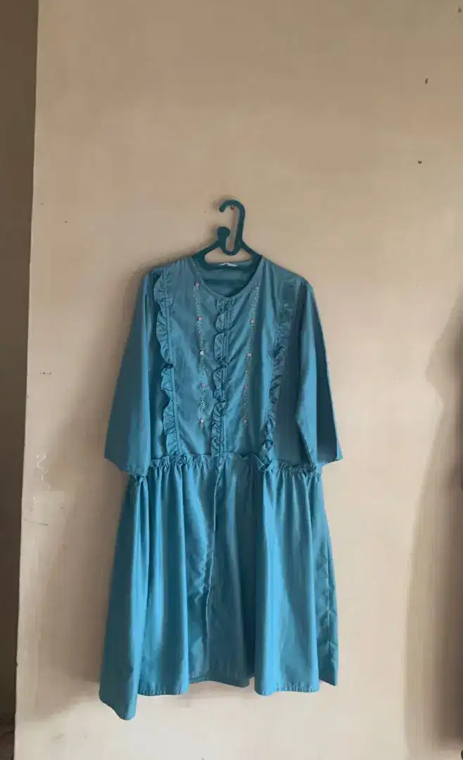 Baju atasan wanita