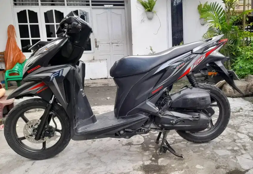 Jual Vario 125 CBS ISS 2013