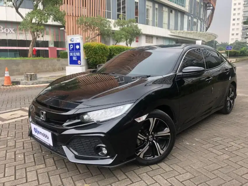 [OLXmobbi] Honda Civic 1.5 E Bensin-AT 2018 499