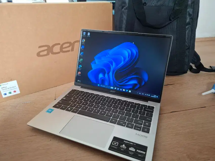 Laptop Acer Aspire lite Go 14 Intel UHD Graphics 8GB SSD 512 GB DDR 5