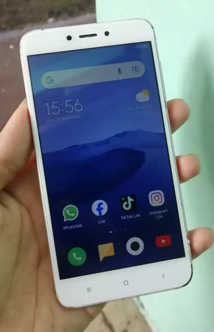 Redmi 4x ram 2/16
Minus
Pemakaian wajar
Kelengkapan
Hp aja batangan