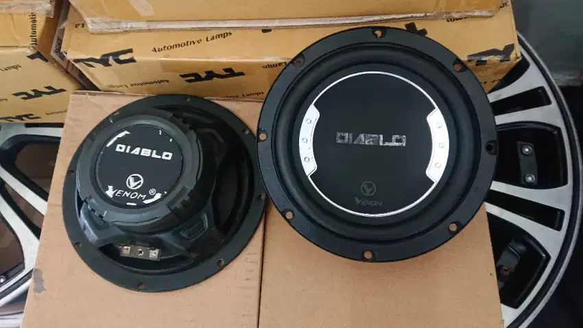 Speaker mobil midbass venom diablo sepasang 6 inch suara jozz