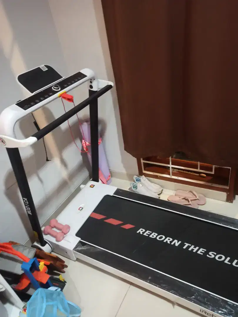 Treadmill merk IREBORN type Modica, kondisi 90 %