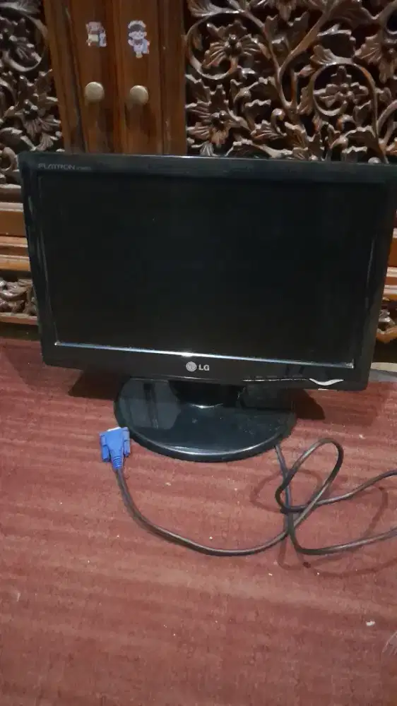 MONITOR MERK LG,TAHUN PERAKITAN 2011