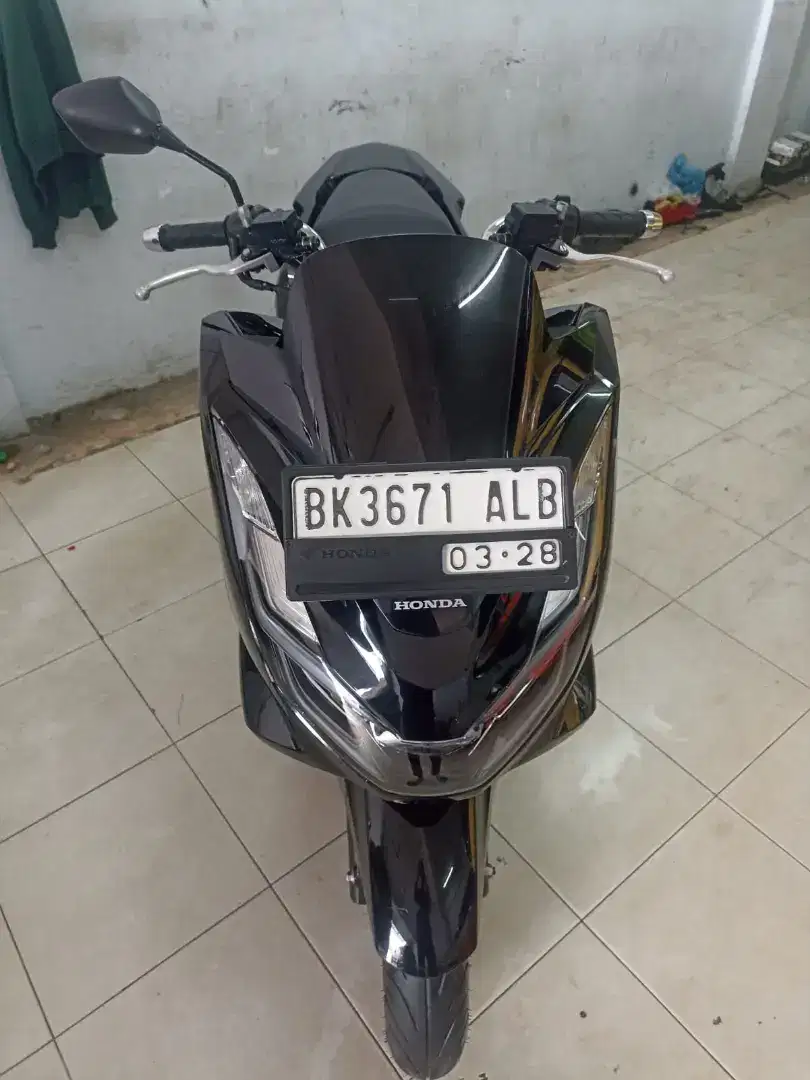 Honda pcx 160 cbs rhn 2023 mulus spt baru