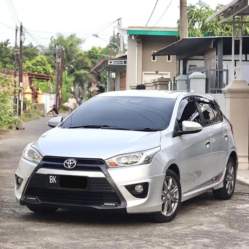 ODO 61 RB! TOYOTA YARIS 1.5 S TRD SPORTIVO A/T 2015