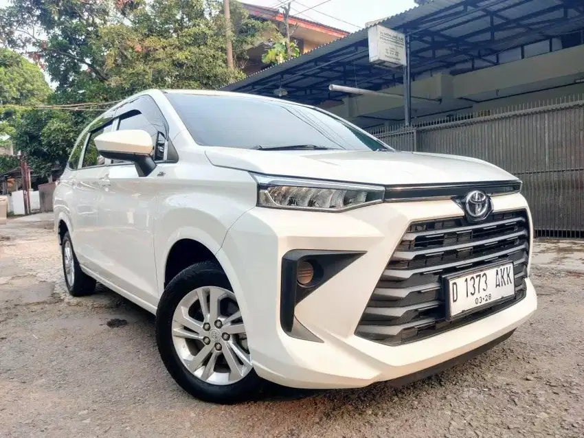 TOYOTA AVANZA 1.3 E MATIC 2023 PUTIH SEPERTI BARU , IRIT , SIAP PAKAI