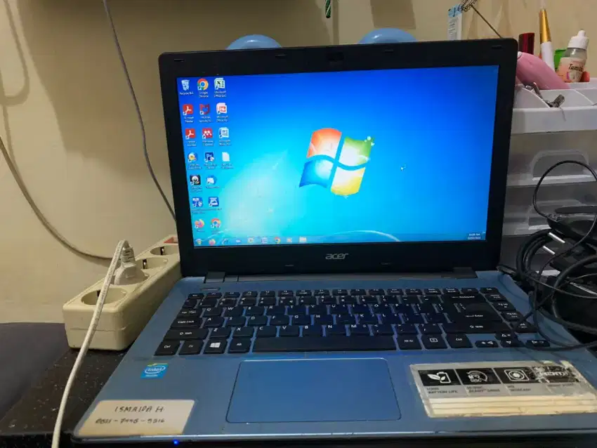 DIJUAL LAPTOP MERK ACER ASPIRE PEMAKAIAN PRIBADI