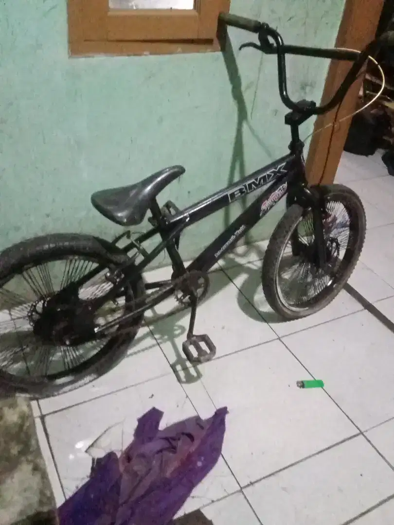 Di jual sepeda. BMX ExTrim ukuran 20