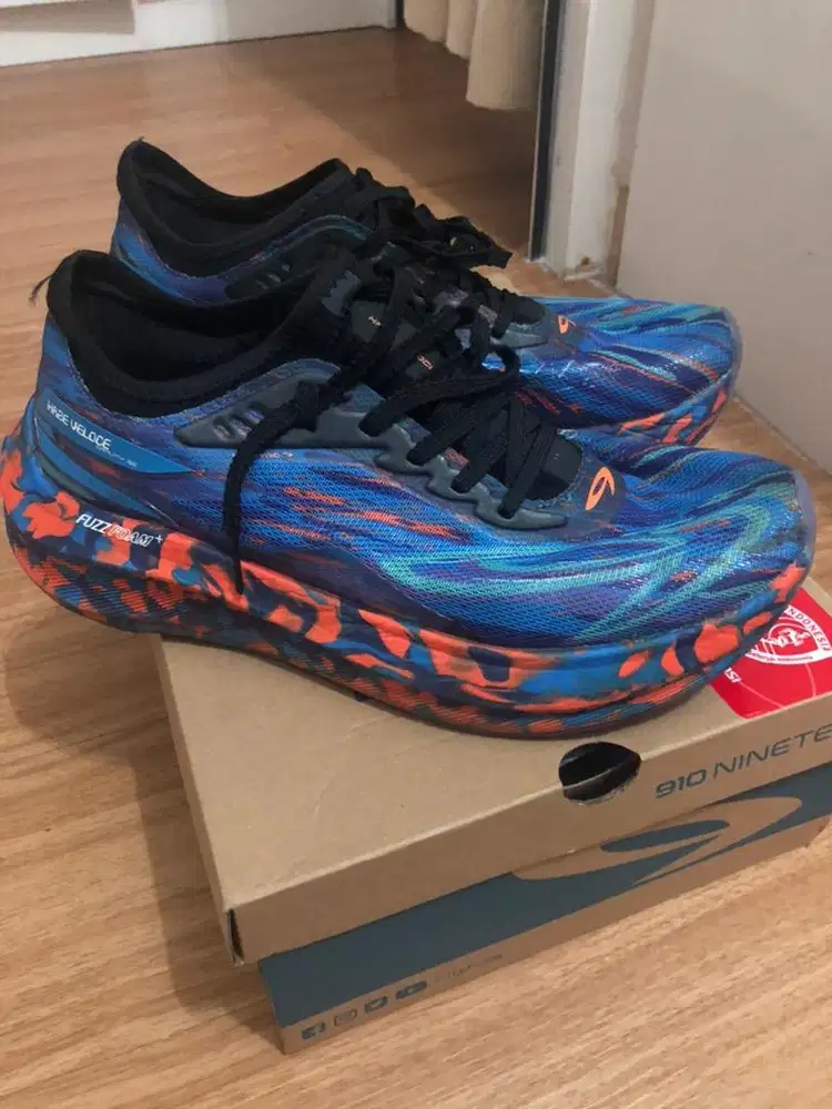 Sepatu Lari - 910 Nineten Haze Velocity Gravity SE