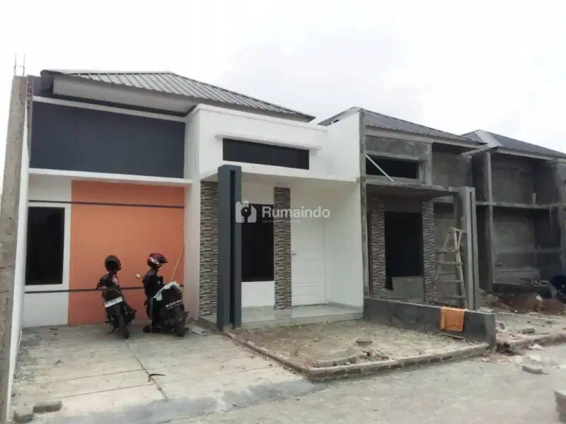 Rumah Cantik di Padang Bulan