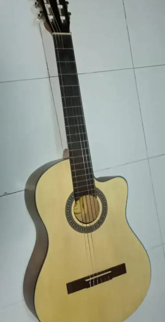 Gitar Yamaha Ori