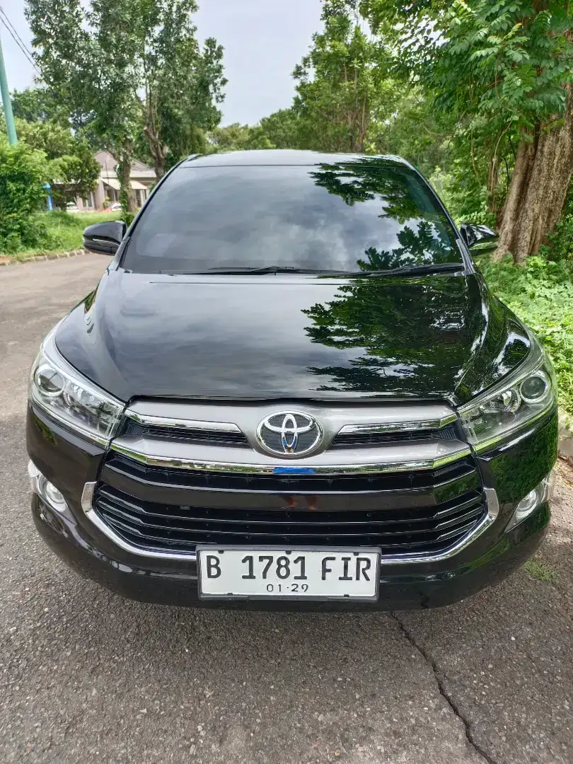 Toyota mobil Innova Reborn 2018 tipe V Luxury Bensin