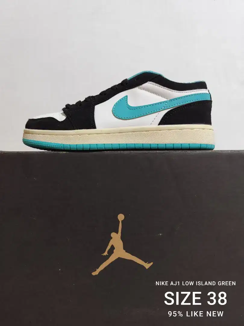 Sepatu Wanita Pria Size 38 Sneakers Nike Air Jordan AJ1 Low Ori +Box