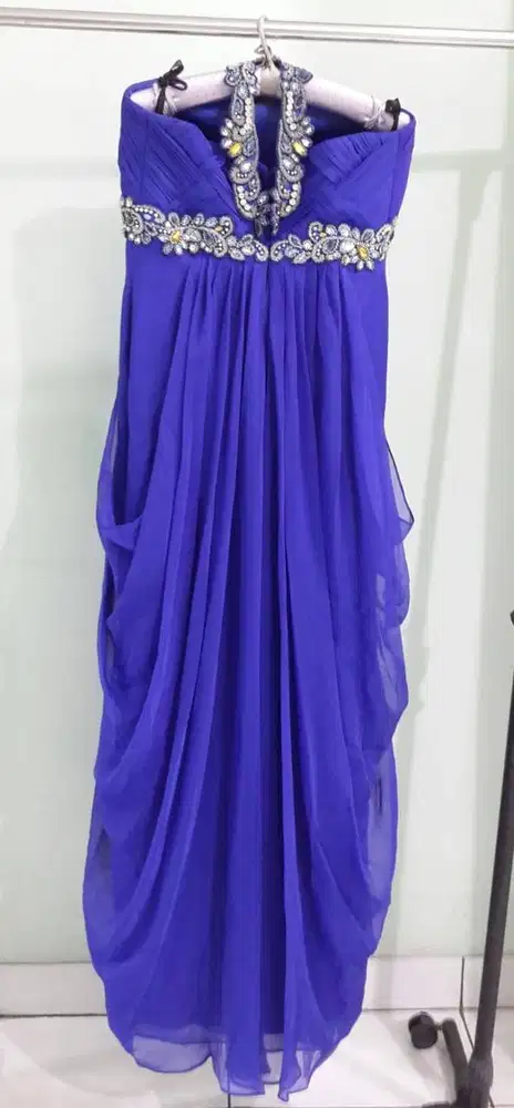 Biru Kombinasi Payet
