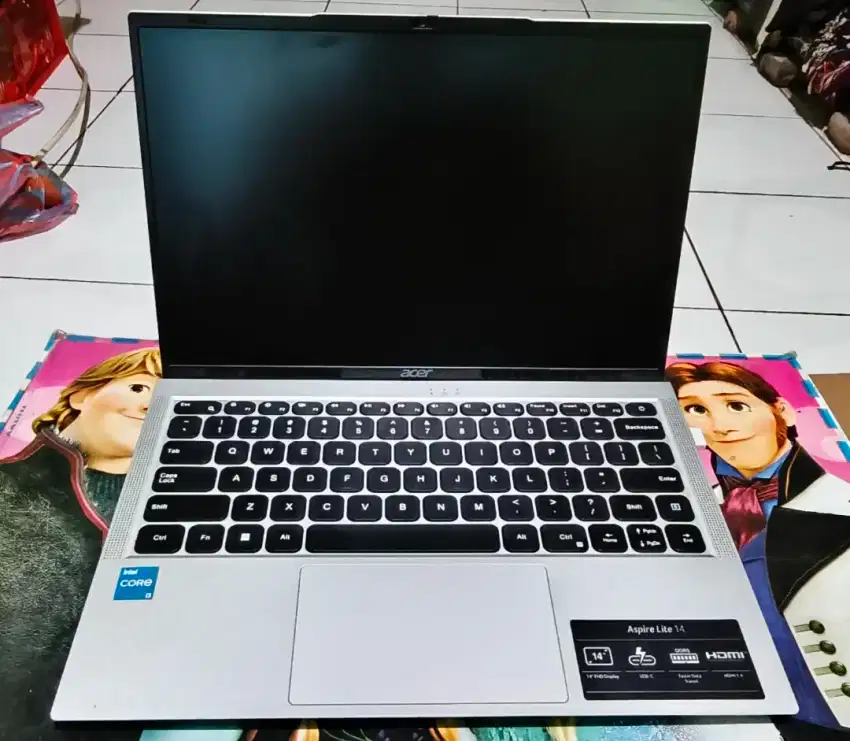 Acer Aspire lite 14 Core i3