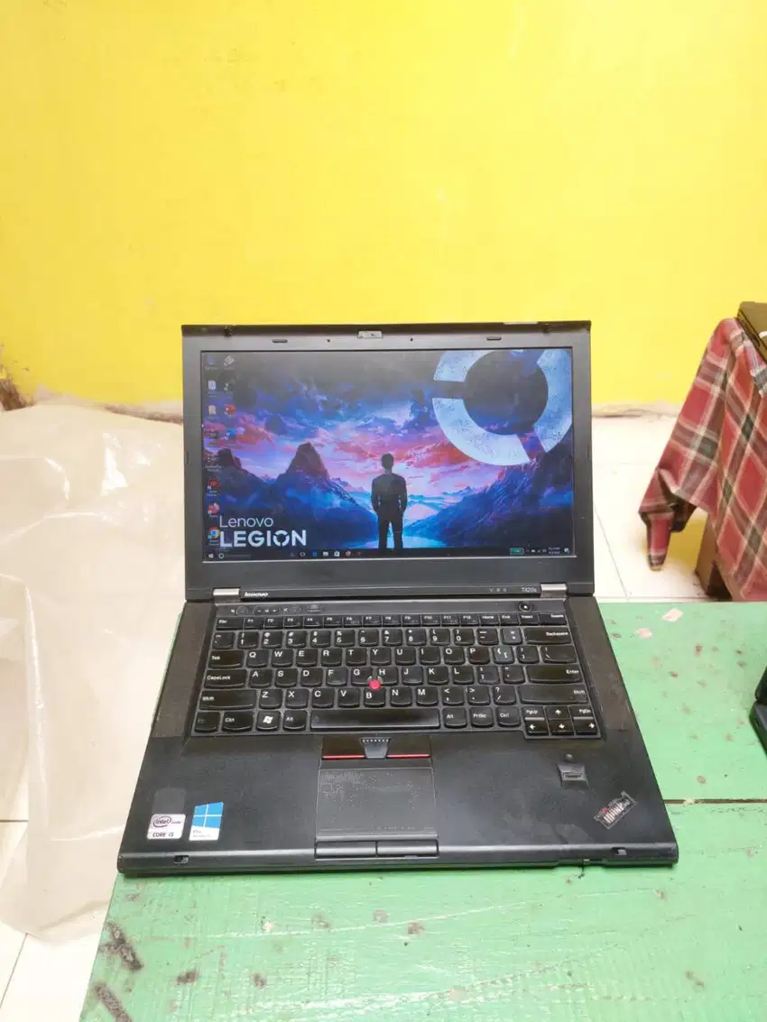 Lenovo Thinkpad T420S Intel Core i5 Ram 4Gb HDD 500Gb Siap Pakai