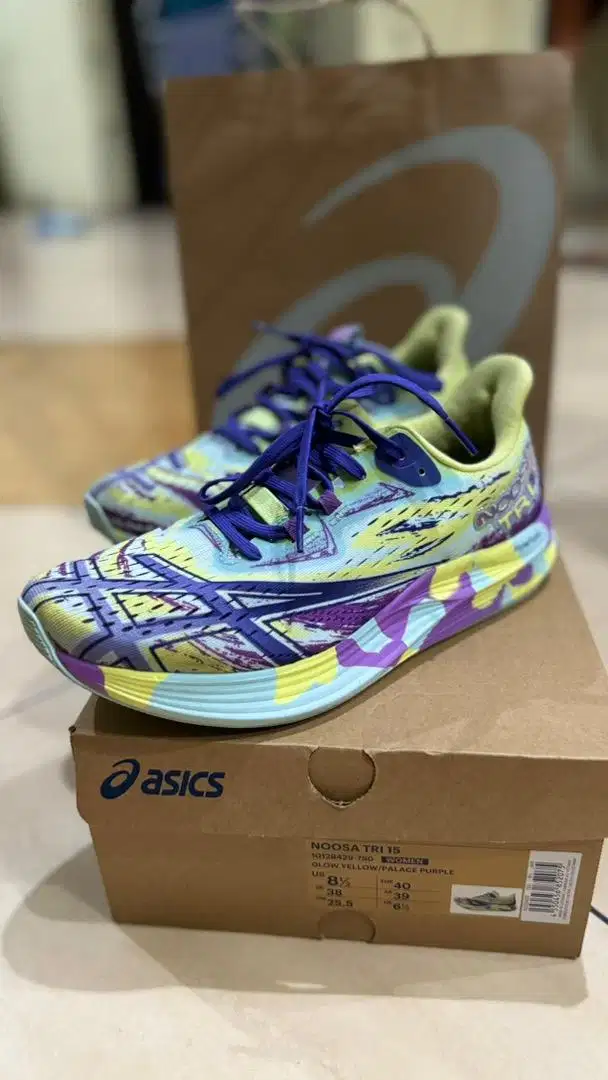 Sepatu Asics Noosa tri 15 women