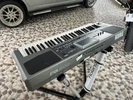 KORG PA900 LIKE NEW