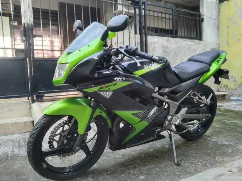 Kawasaki Ninja RR 150 Tahun 2015 JOZZZ Pajak2025 Mesin Halus Siap Gass