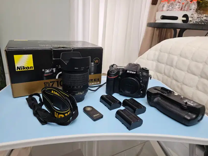 Camera Nikon D7100 KIT fullset dgn lensa 18-105 mm dan BG