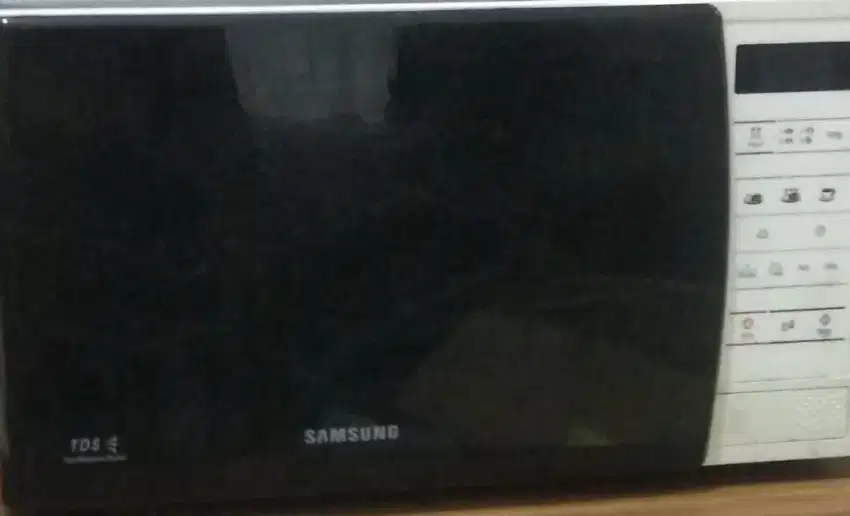 Jual Microwave Merk Samsung ME731K