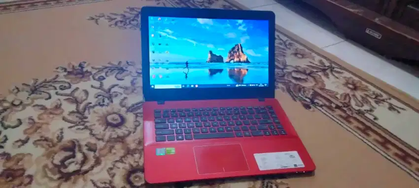 Jual cepat laptop Asus A442U