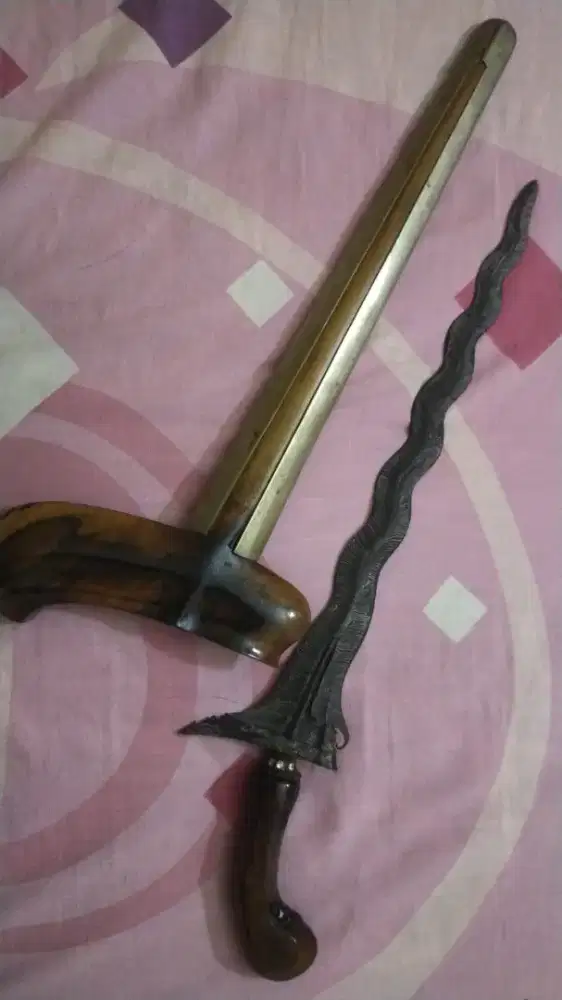 Keris Sengkelat Dwi Warno Langka