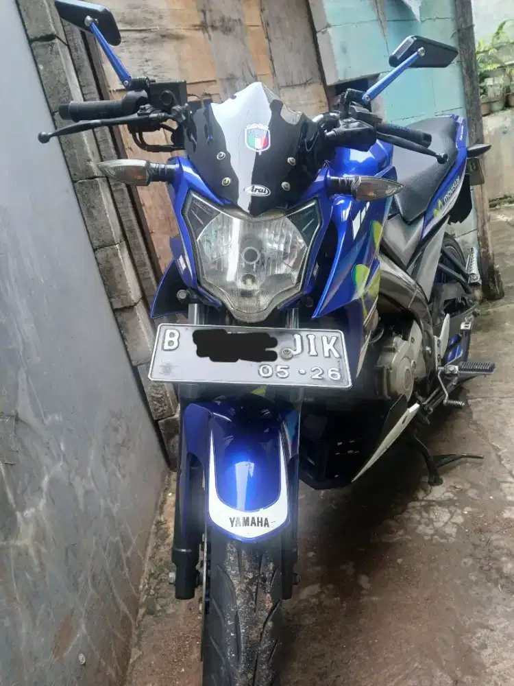Vixion Advance movistar biru