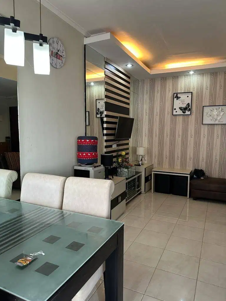 Dijual Apartement Sudirman Park High Floor 2BR Full Furnished Tower A
