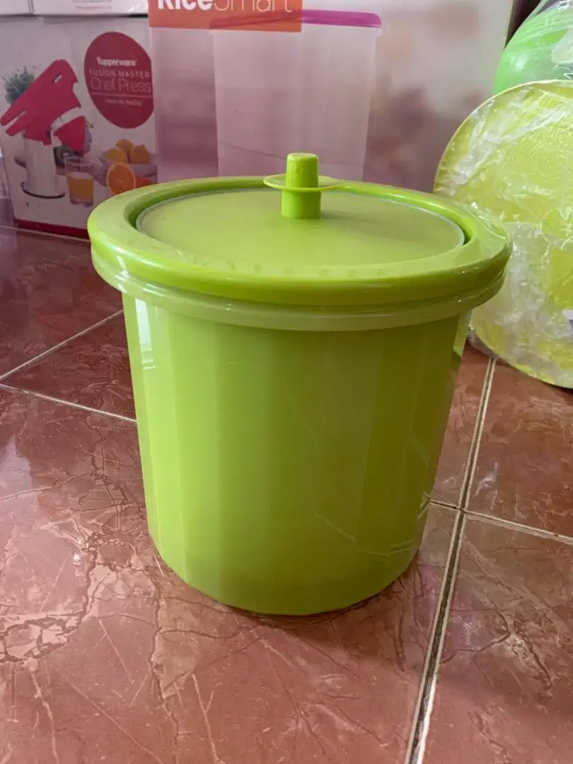 Jual Tupperware Double Wall Container 3L