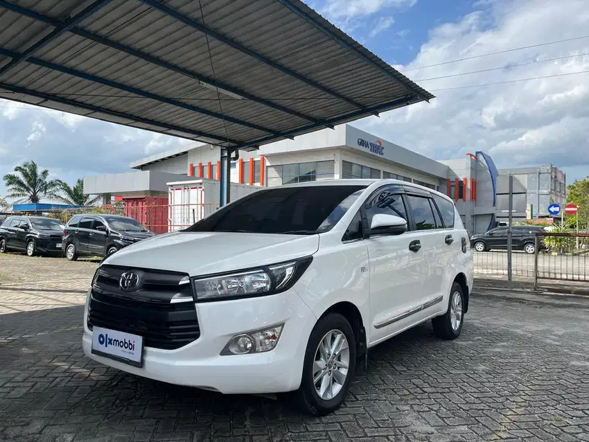 Pajak Panjang - Toyota Kijang Innova 2.0 Bensin MT Putih - KL