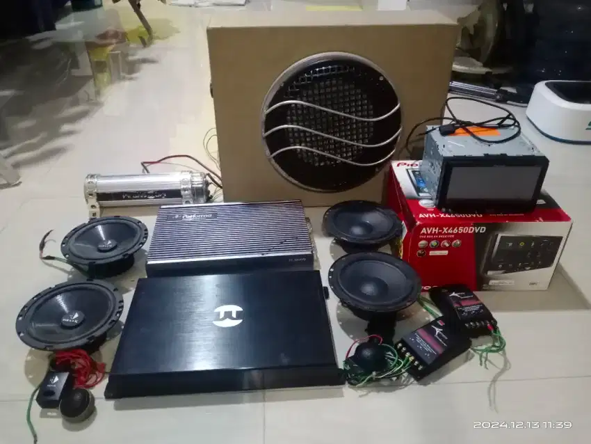 Audio mobil komplit 1 set