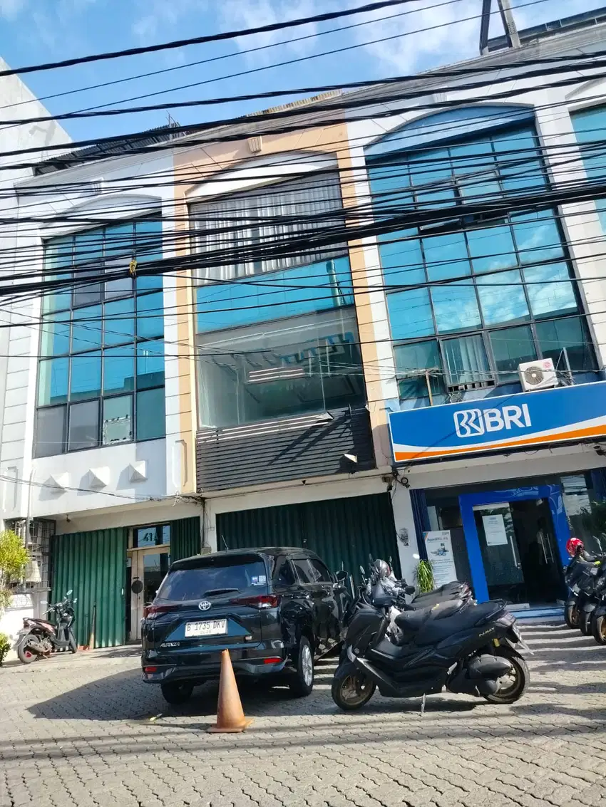 Ruko 3 Lantai di Lebak Bulus, Jakarta Selatan Bagus