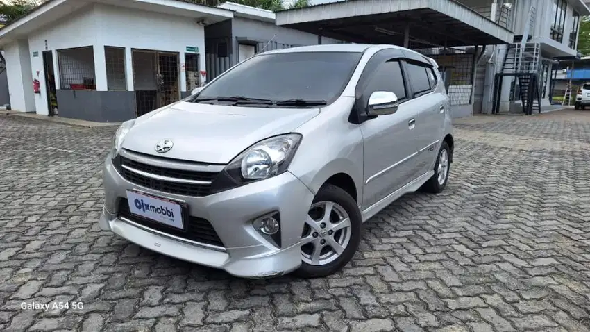 Pajak Panjang - Toyota Agya 1.0 G TRD Sportivo Bensin-MT 2017  (VKR)