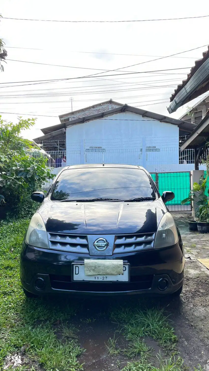 (BU) Dijual NISSAN LIVINA XR, A/T tahun 2010